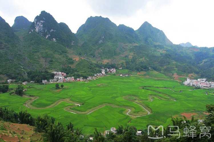 广西巴马长寿村的气候特点及其对长寿的影响