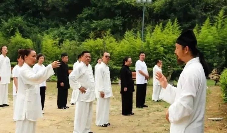 道家养生之道，主张与特点的深度解析
